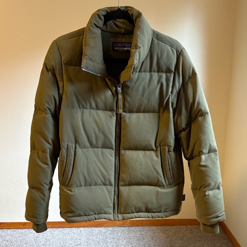 Patagonia women’s down Bivy Jacket